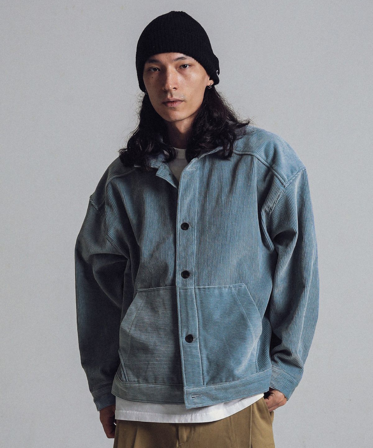 스테이지 네임(STAGE NAME) 8W 코듀로이 캥거루 포켓 트러커 자켓_블루