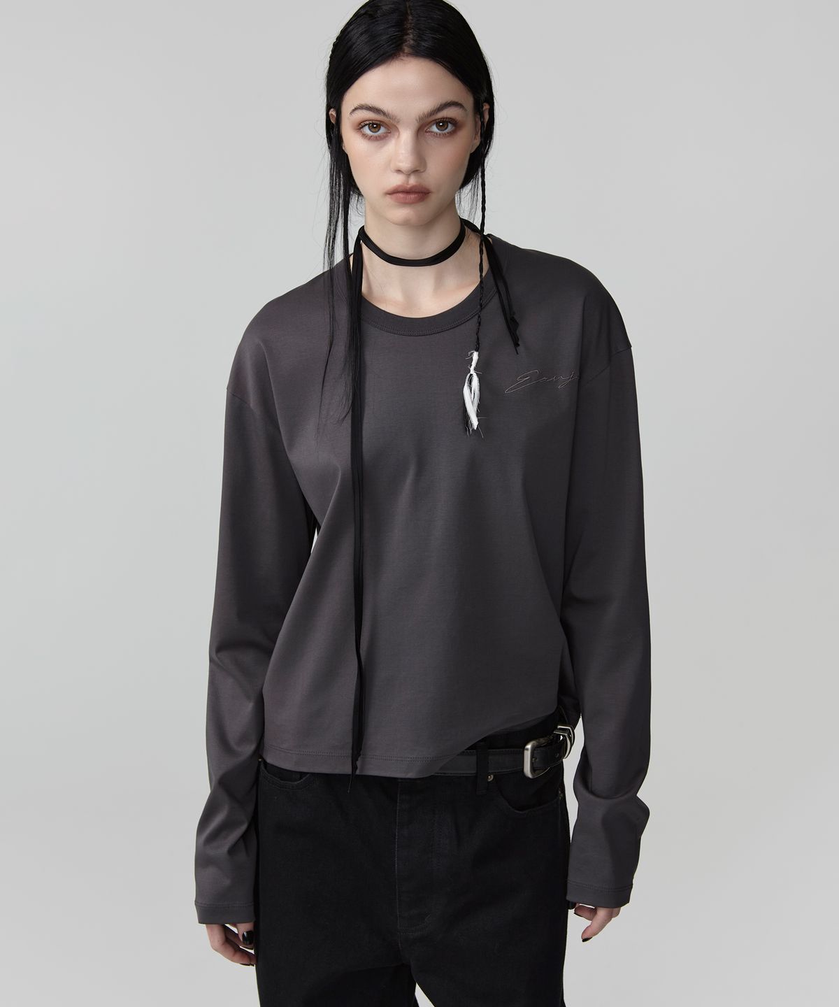 이안조(EAN JO) PREMIUM COTTON LOOSE FIT LONG SLEEVE (CHARCOAL)