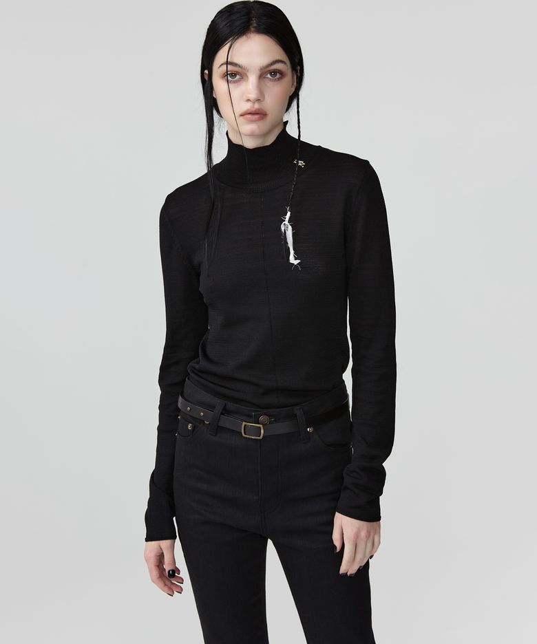 VISCOSE TURTLENECK SHEER KNIT TOP (BLACK)