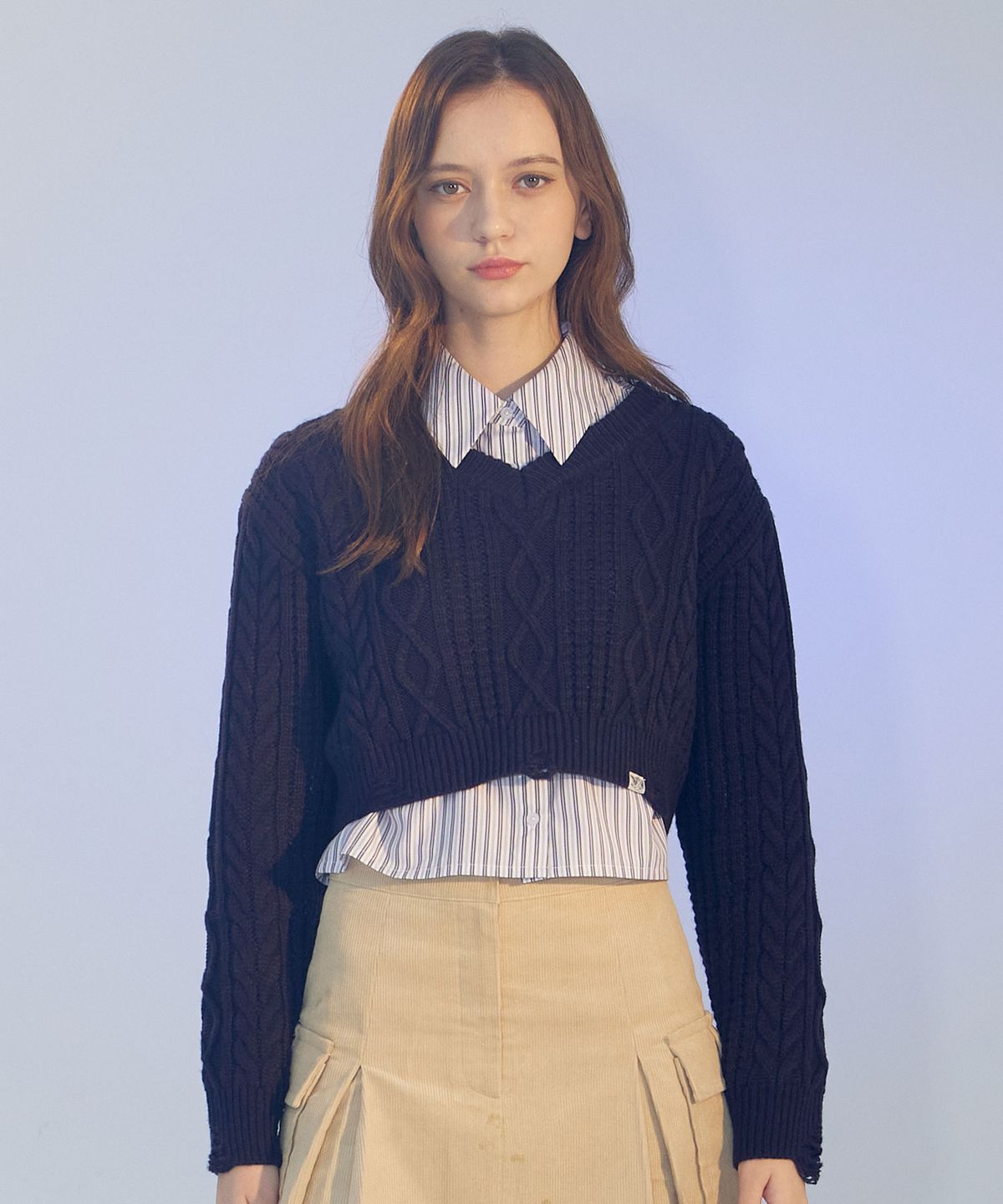 델리센트(DELICCENT) 크롭 케이블 풀오버 [NAVY]
