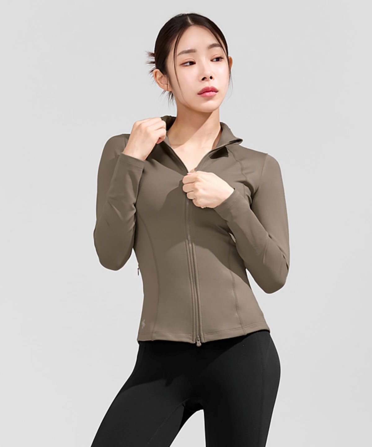 젝시믹스(XEXYMIX) 젤라 인텐션 슬림핏 집업자켓 팀버울프