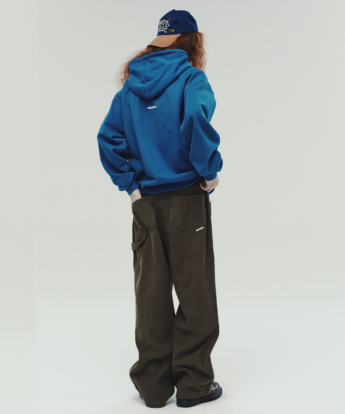 더바이닐하우스(THEVINYLHOUSE) CORDUROY PANTS KHAKI (VH2DFUPA11A)
