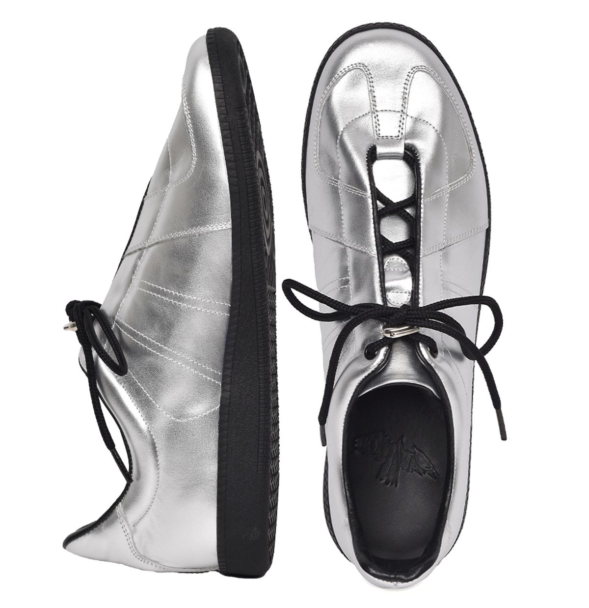 데베시용(DEVIATION) DV RACING TRAINERS 02