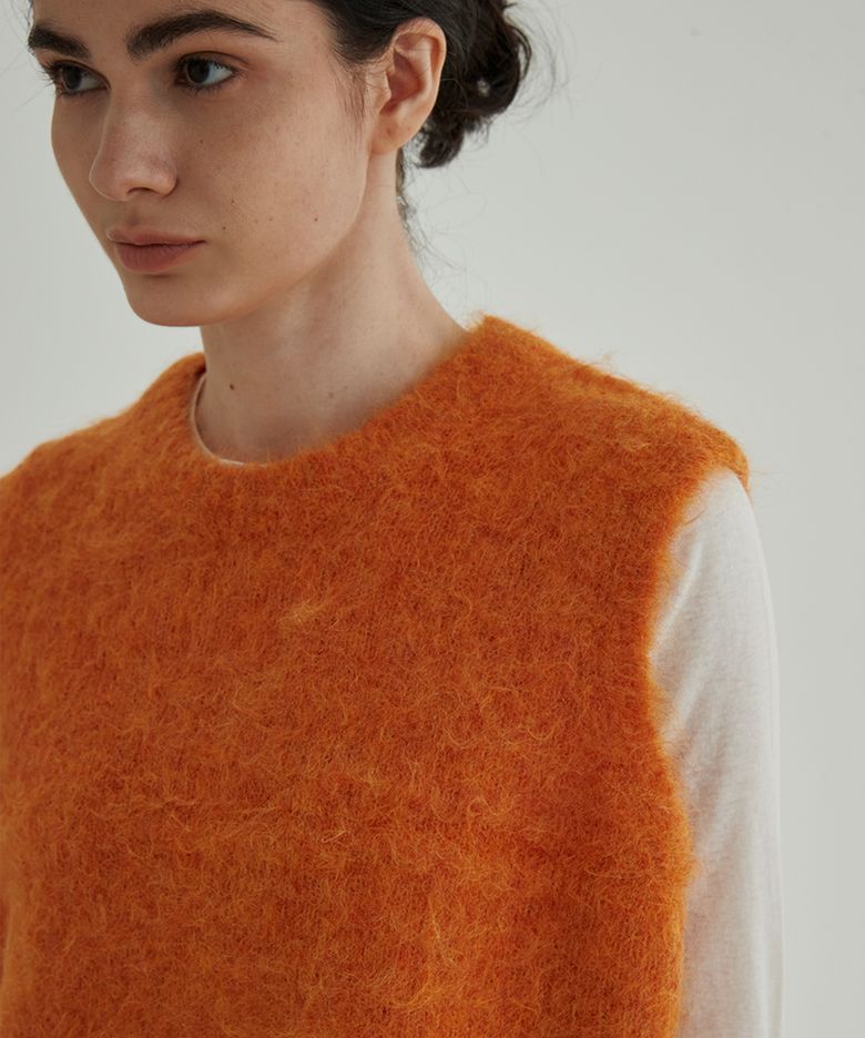 Hairy Alpaca vest (Orange)