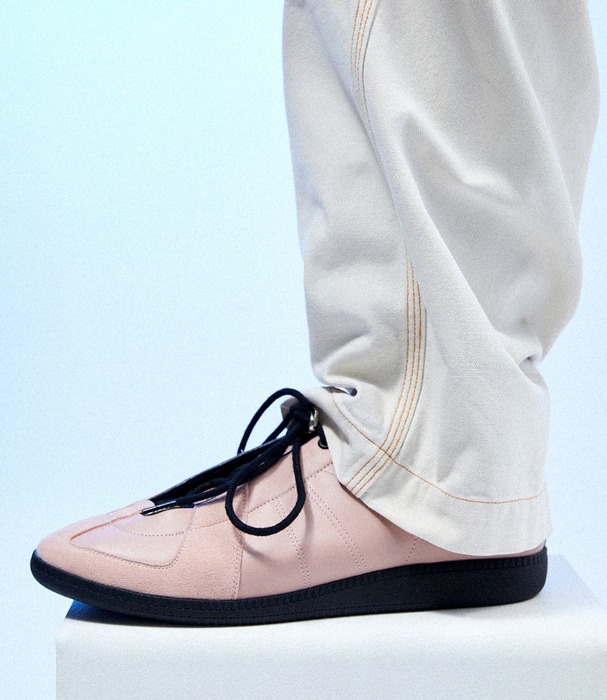 데베시용(DEVIATION) DV RACING TRAINERS 03