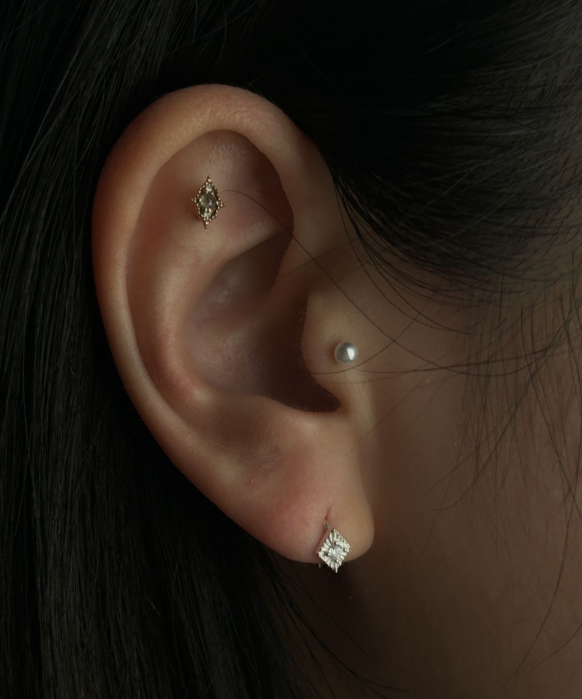바라두(BARADU) [BARADU 925] Rhombus cutting hoop earrings