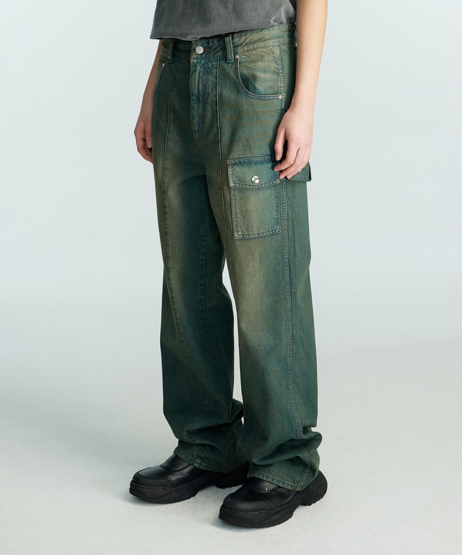 ★MUSINSA STANDARD★ Indigo medium wide denim pants with a z MUSINSA | MUSINSA STANDARD WIDE DENIM PANTS [MEDIUM INDIGO]