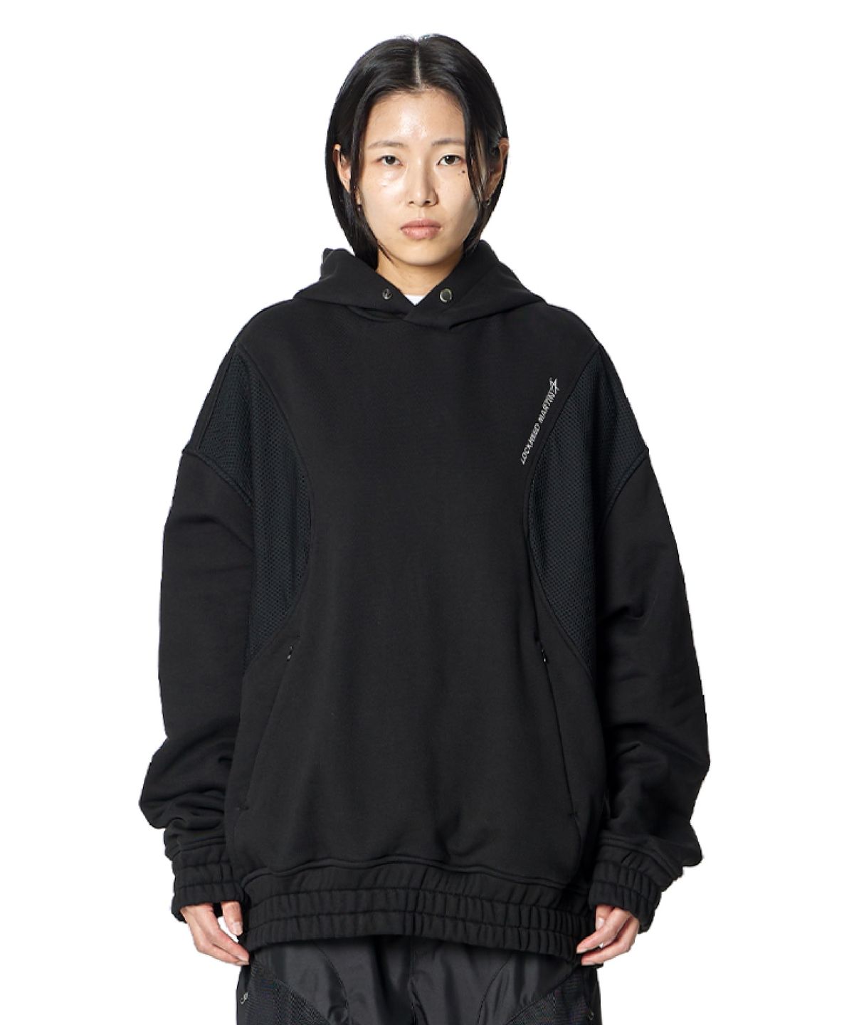 록히드마틴(LOCKHEED MARTIN) Embossed shoulders Hoodie (BLACK)