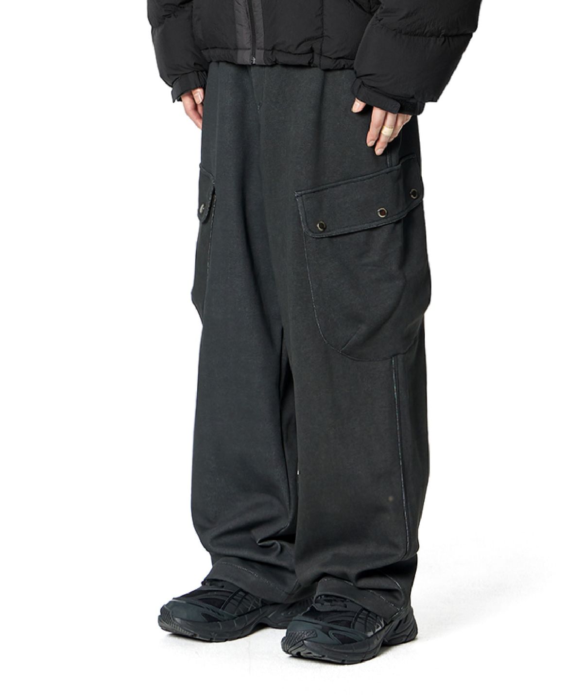 록히드마틴(LOCKHEED MARTIN) Side Big Pocket Cargo Pants (WASHED BLACK)
