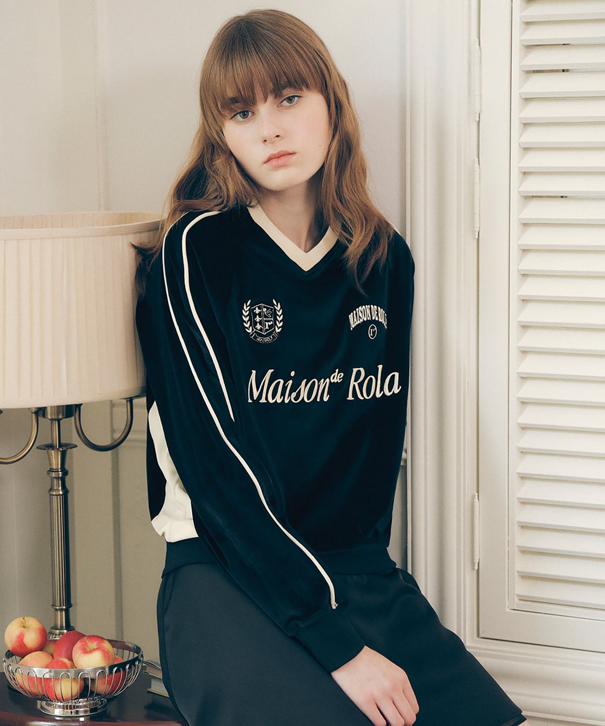 로라로라(ROLAROLA) SPORTY LONG SLEEVE SWEATSHIRTS BLACK