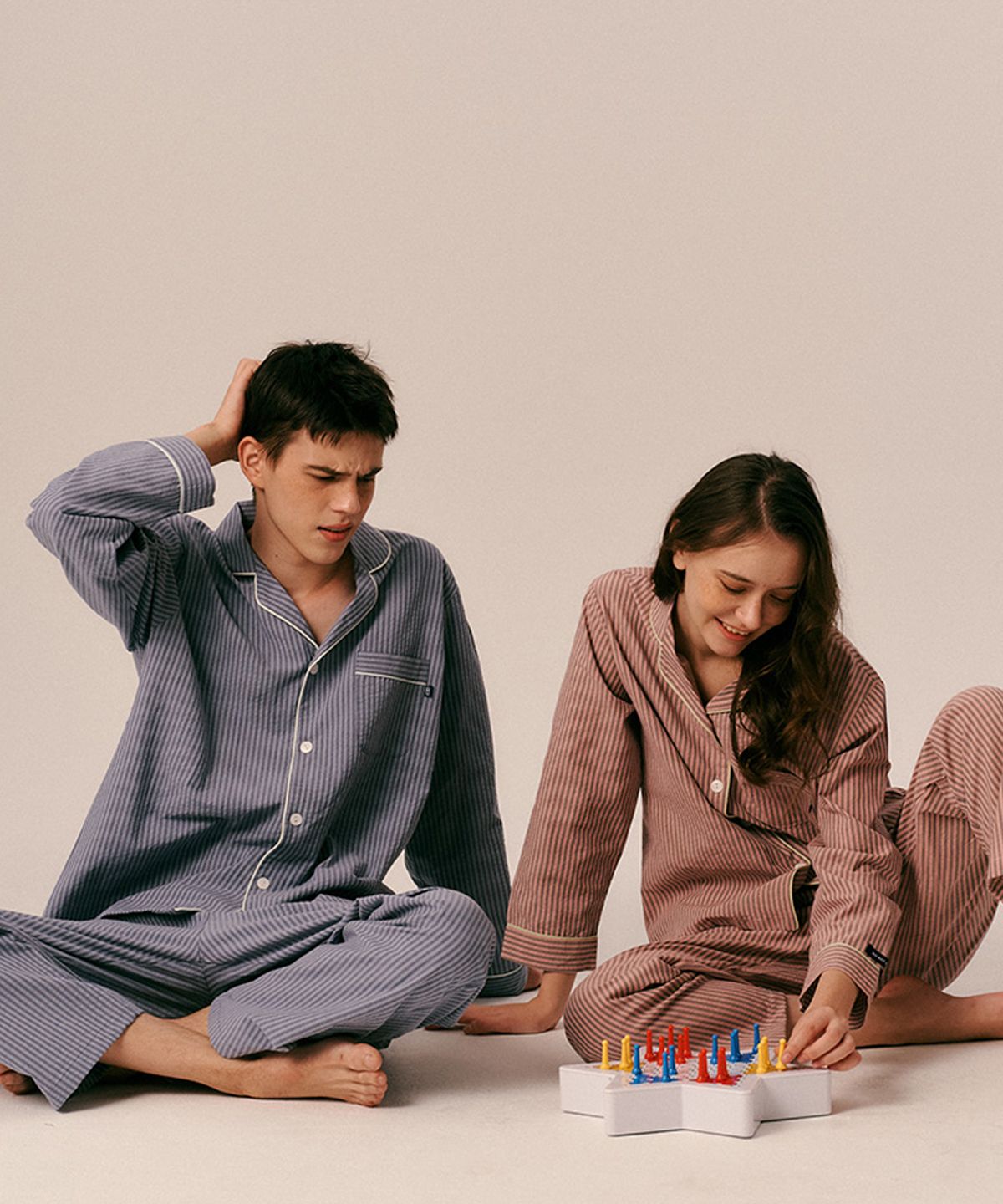 슬리피캣(SLEEPYCAT) 클라시컬 씬 스트라이프 파자마 [커플] 2SET