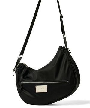 나일론 오블리크 호보 크로스백 [블랙]