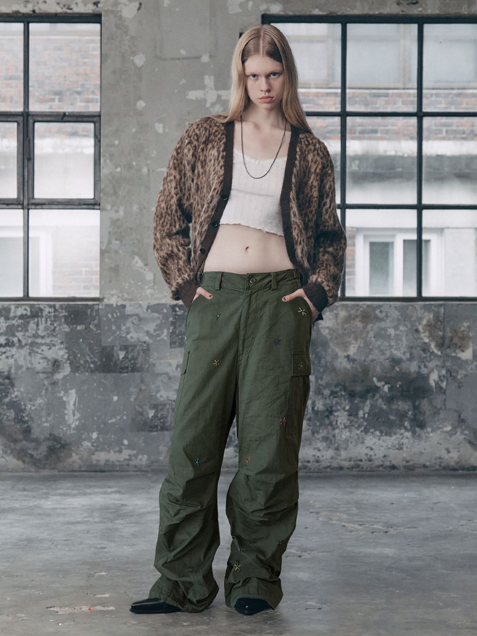 パンツ asif CALIE FLOWER MILITARY CARGO PANTS BMY842 MUSINSA | ASIF CALIE FLOWER MILITARY CARGO PANTS KHAKI