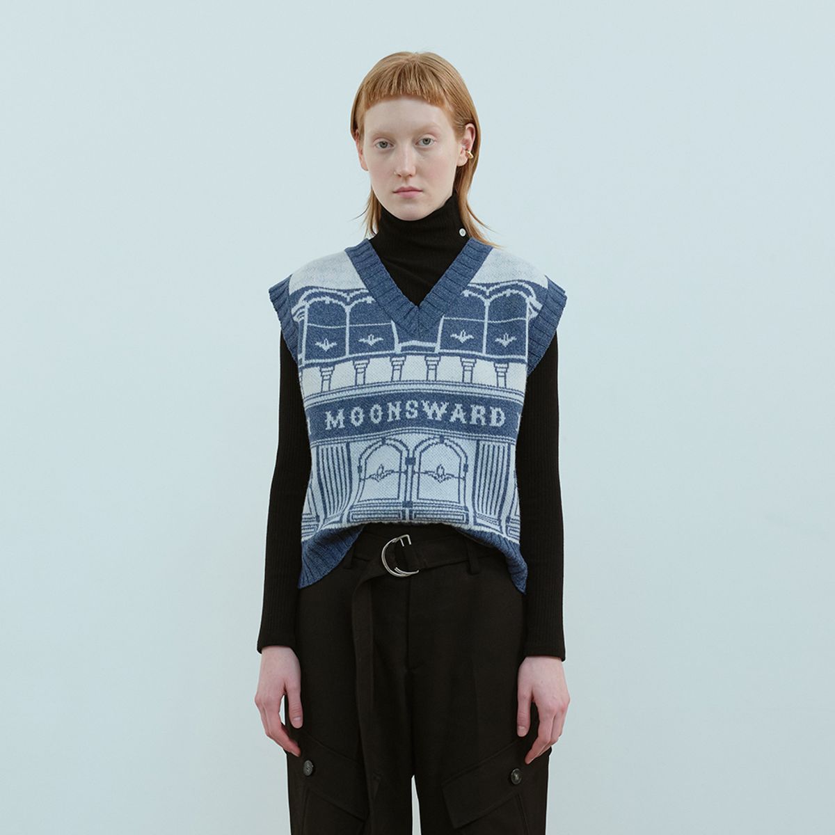 문스워드(MOONSWARD) BLUE CLASSIC KNIT VEST