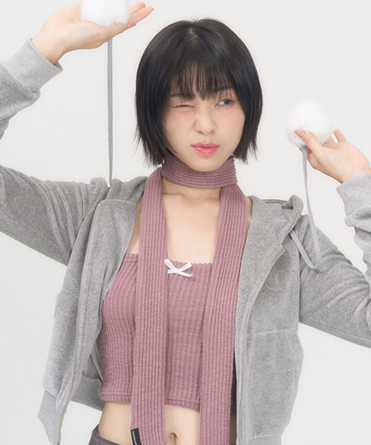 지제뮤지엄(ZIZEMUSEUM) RIBBON KNIT TUBE TOP (INDY PINK)