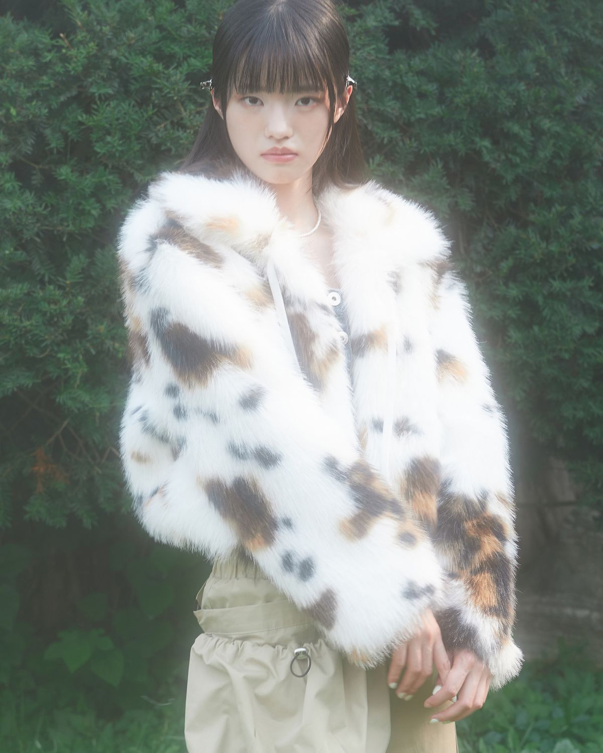 지제뮤지엄(ZIZEMUSEUM) MIXED CAT FUR JACKET (WHITE)