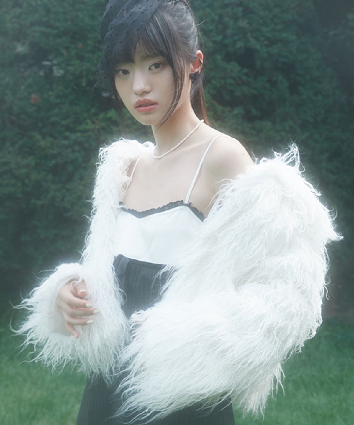 지제뮤지엄(ZIZEMUSEUM) HAIR FUR JACKET (WHITE)