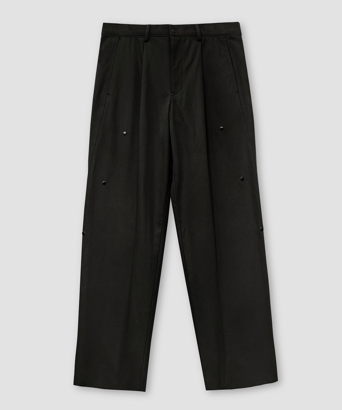 윈더(WINDER) SNAP DETACHABLE CARGO RAW PANTS - BLACK