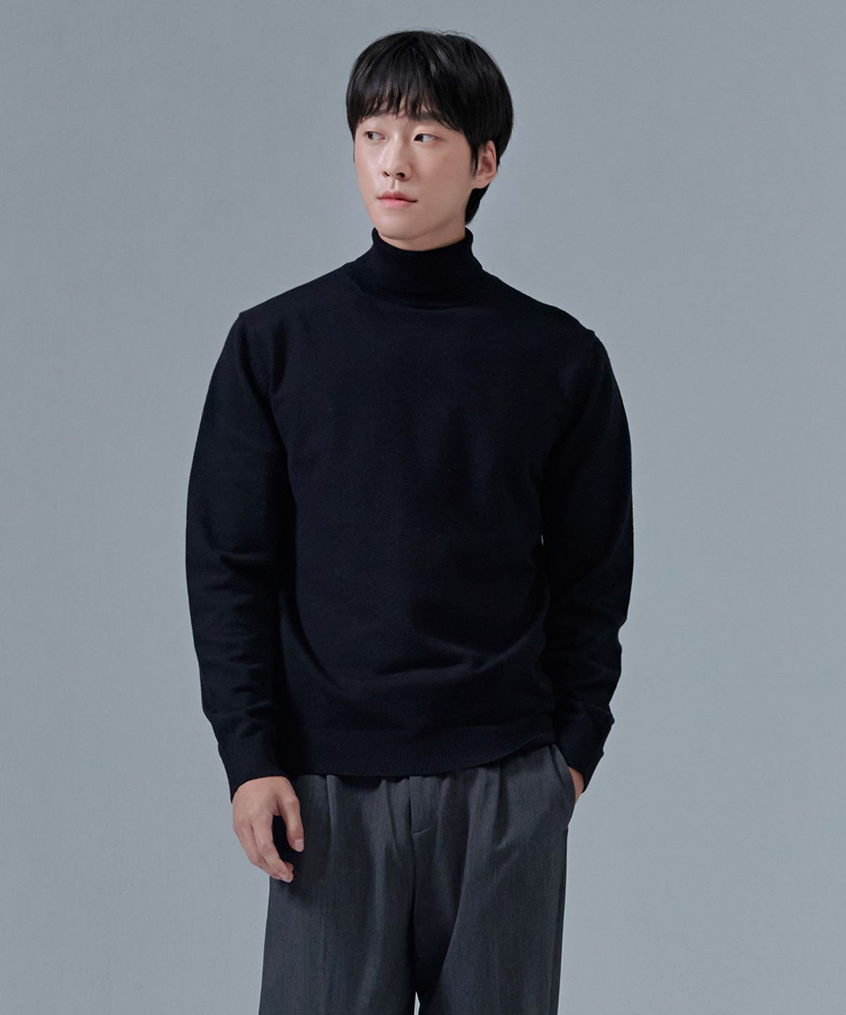 체이스컬트(CHASECULT) 남성 에센셜 터틀넥 스웨터-CFZK5202D03