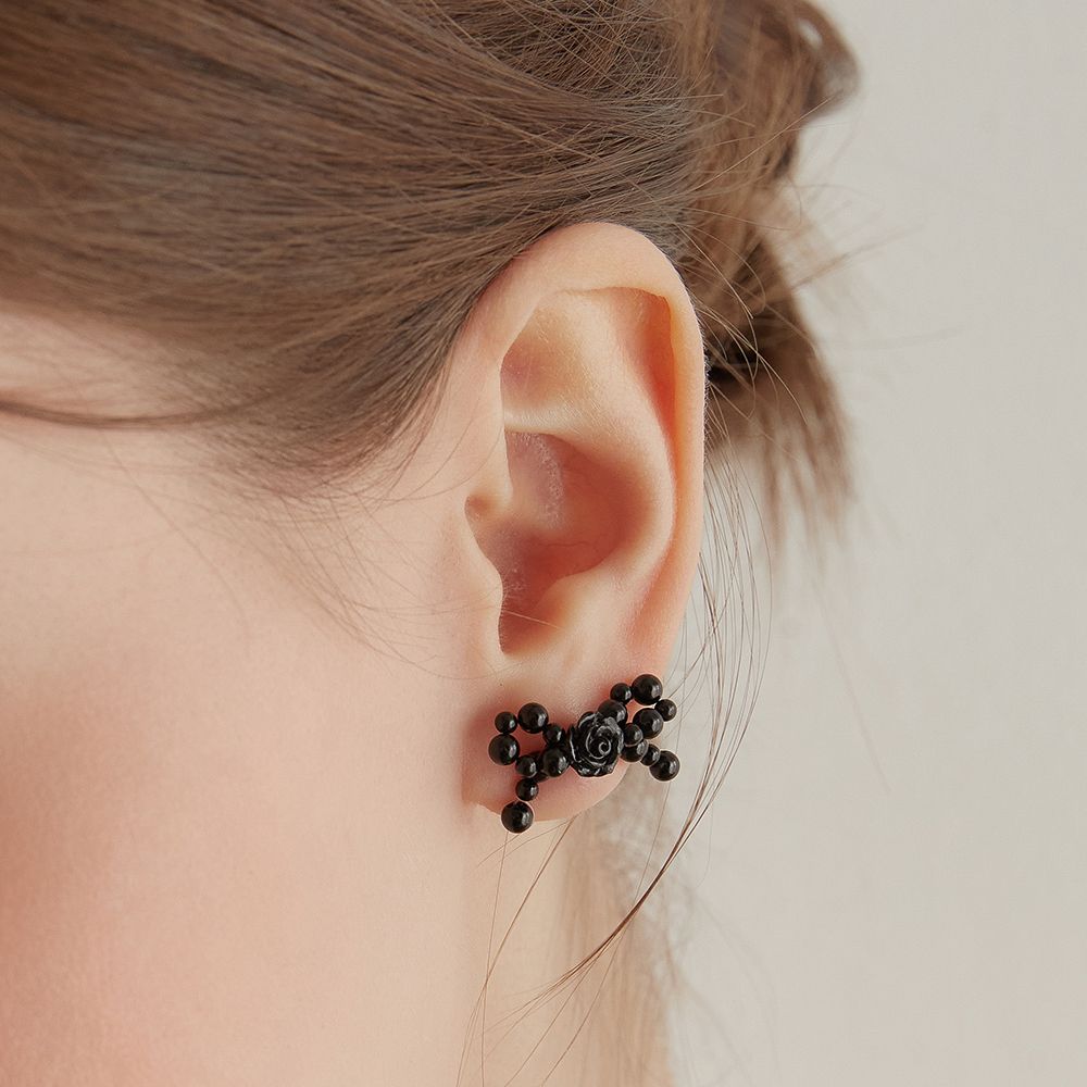 TATIANA■(silver925) onyx ribbon earring ピアス/送料関税込 Designer fashion, Seoul-fully created | W Concept
