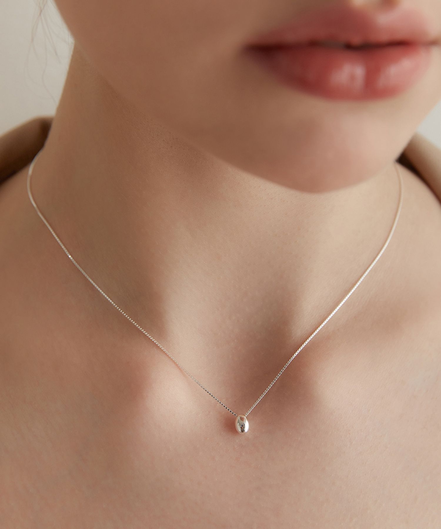 MUSINSA | TATIANA (Silver 925) Egg Ornament Necklace NZ2130