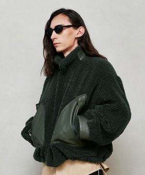 하이넥 크롭 레더 점퍼(그린)