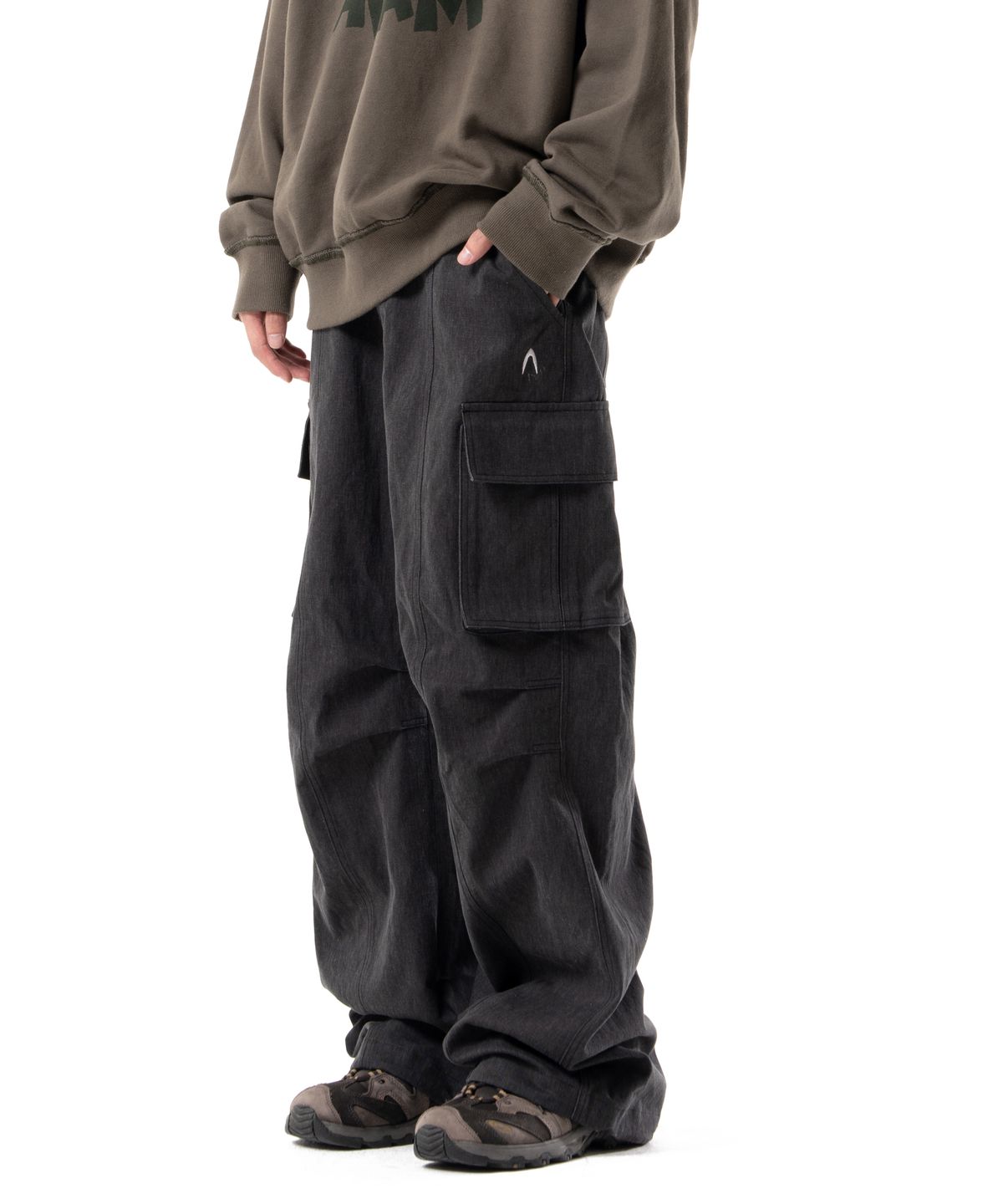 아캄(AAKAM) Pigment Cargo Pocket Pants (Dark Gray)