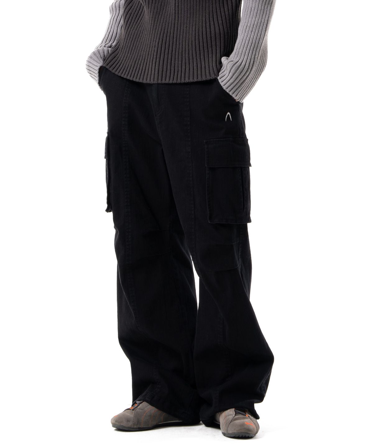 아캄(AAKAM) Washed Semi Wide Cargo Pants (Black)