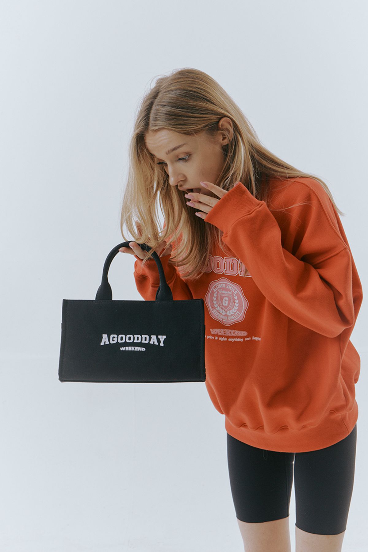 어굿데이(AGOODDAY) weekend canvas totebag (small)