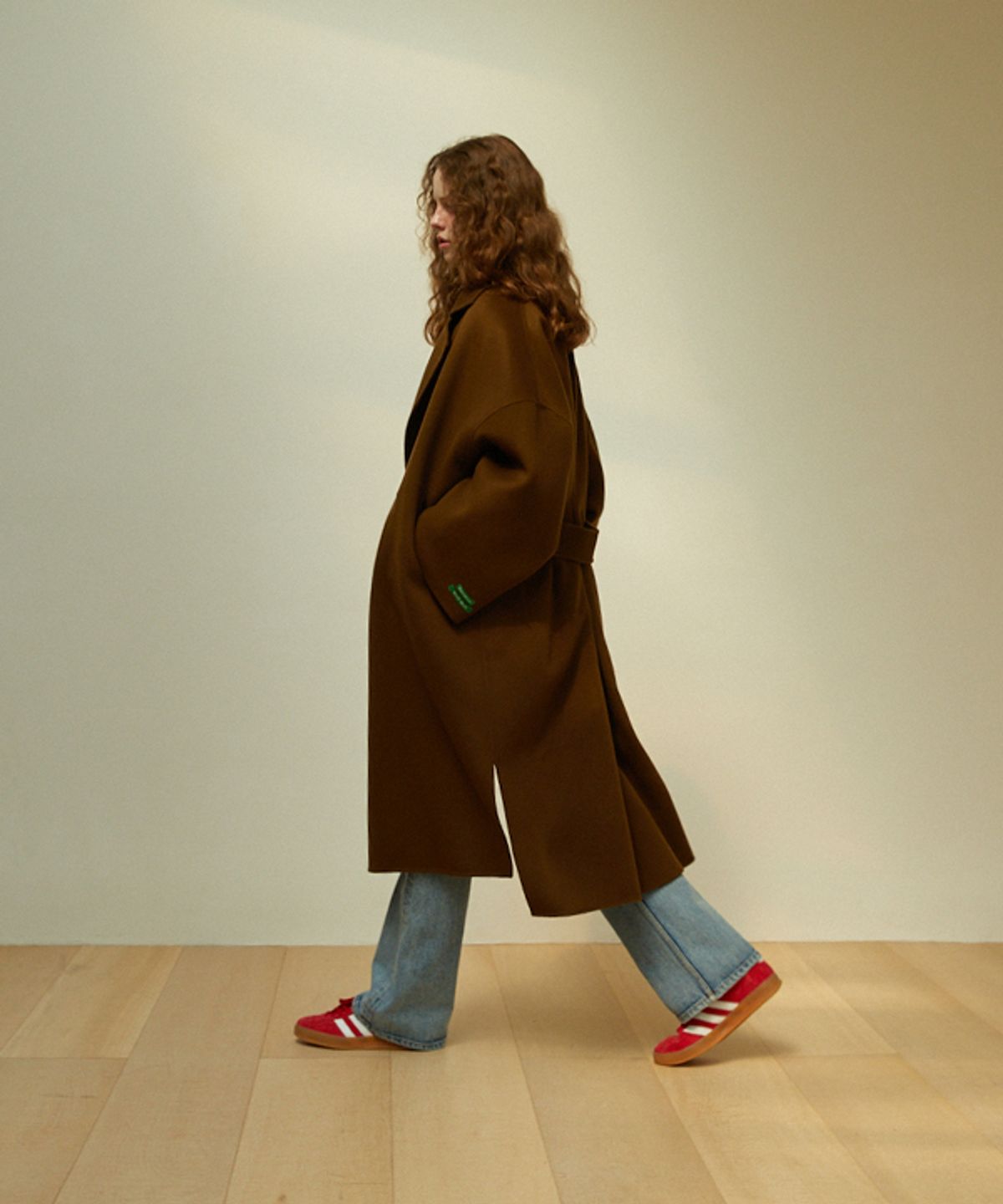 그린버터(GREENBUTTER) [handmade] Belted Slit Wool Coat (Brown)