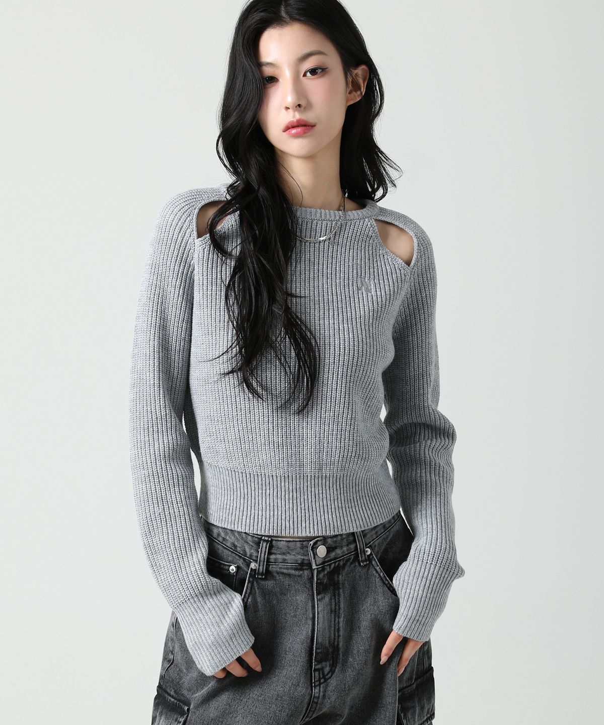 어반드레스(AVANDRESS) Ribbed Cut-out Knit MELANGE