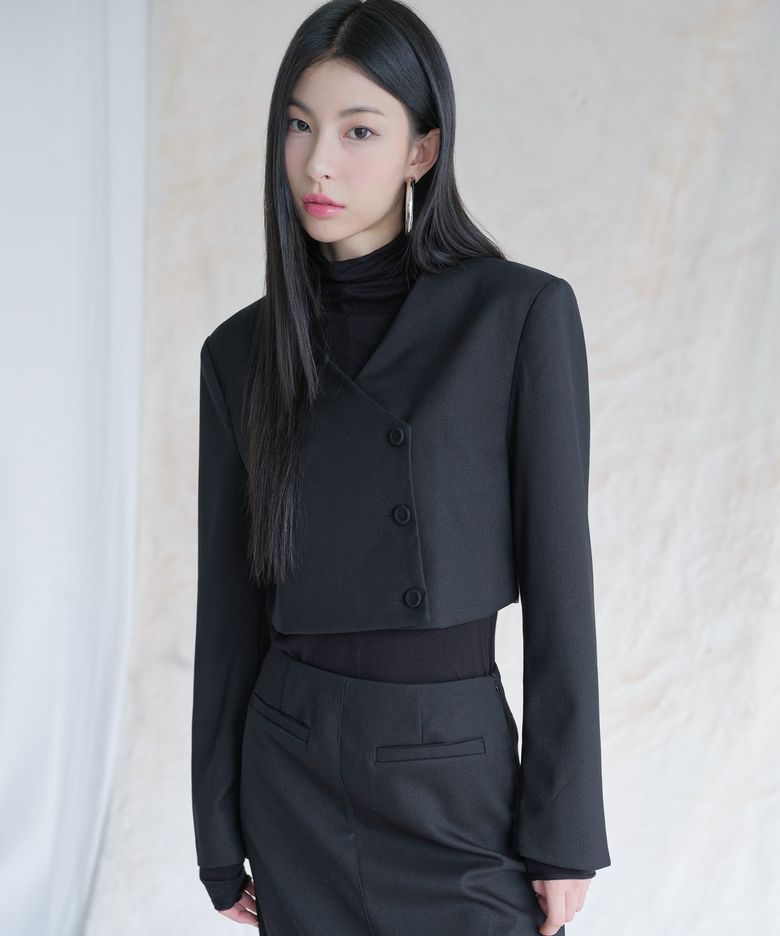 Karin Crop Jacket BLACK