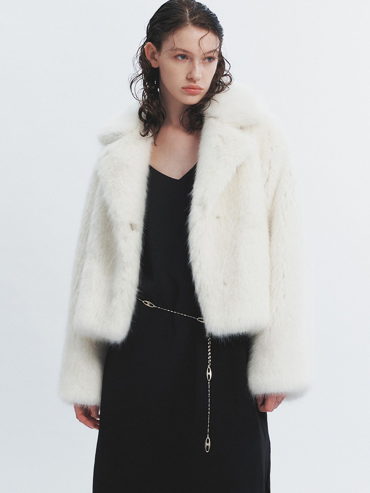 해브레스(HAVELESS) MIA FAUX FUR JACKET WHITE