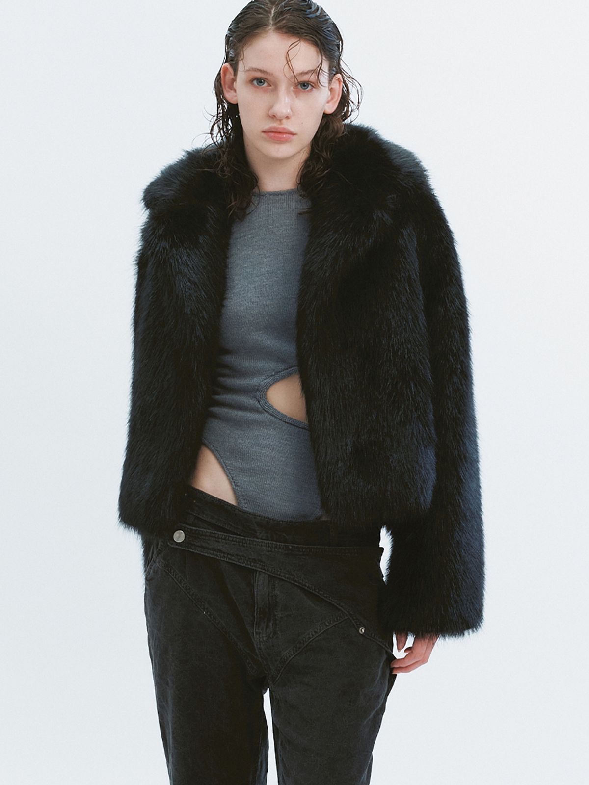 해브레스(HAVELESS) MIA FAUX FUR JACKET BLACK