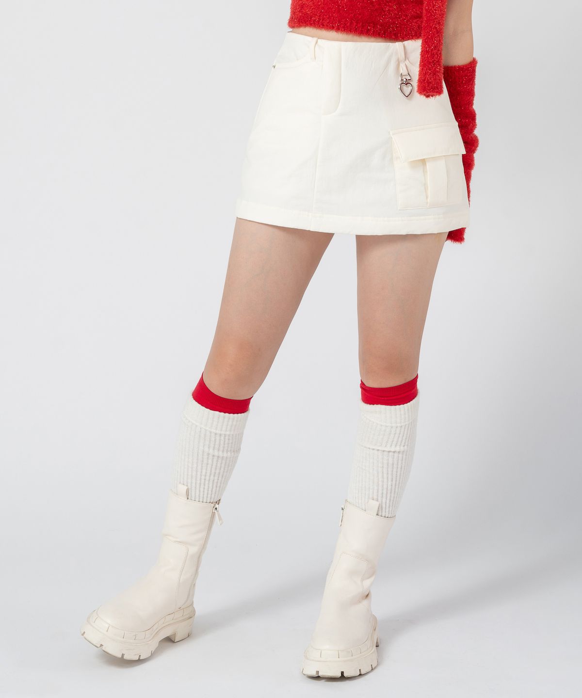언유주얼 노말(UNUSUALNORMAL) IVE PADDING MINI CARGO SKIRT _ IVORY