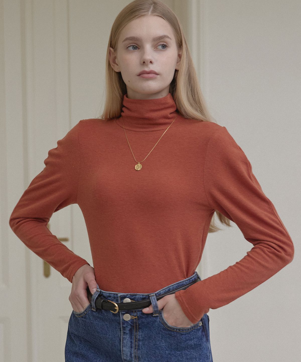 논로컬(NONLOCAL) Wool Tencel Volume Sleeve Turtleneck - Orange