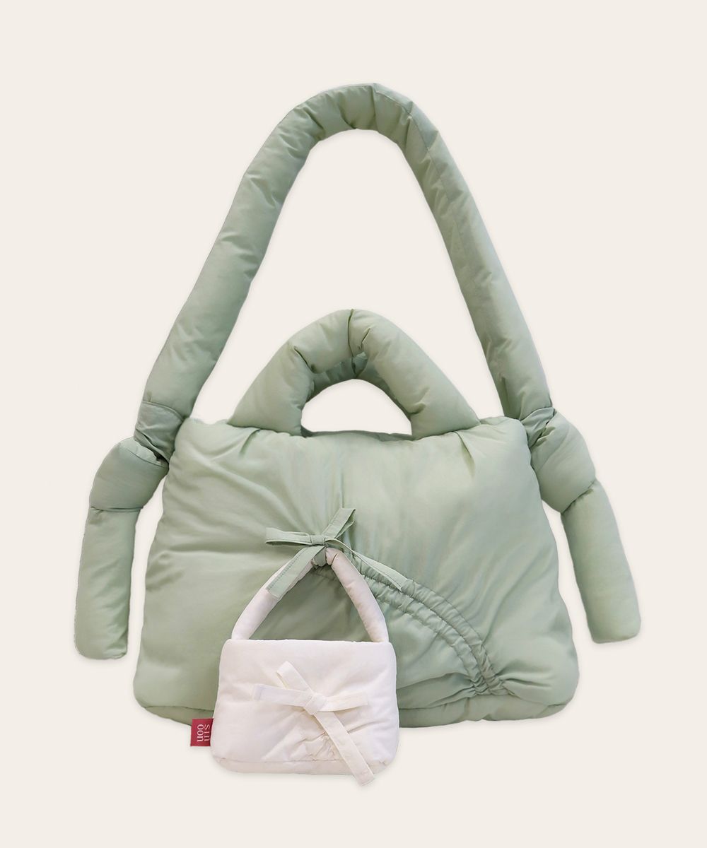 MUSINSA | SINOON SMORE PADDING BAG (LIGHT GREEN)