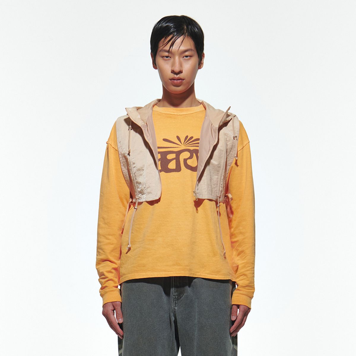 이어스트(EERST) Open Hooded Vest [Pale Peach]