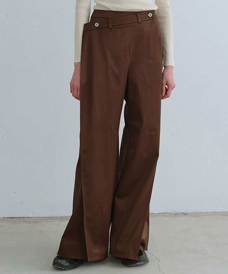 Layered Detail Pants_RQPAA23519BRX