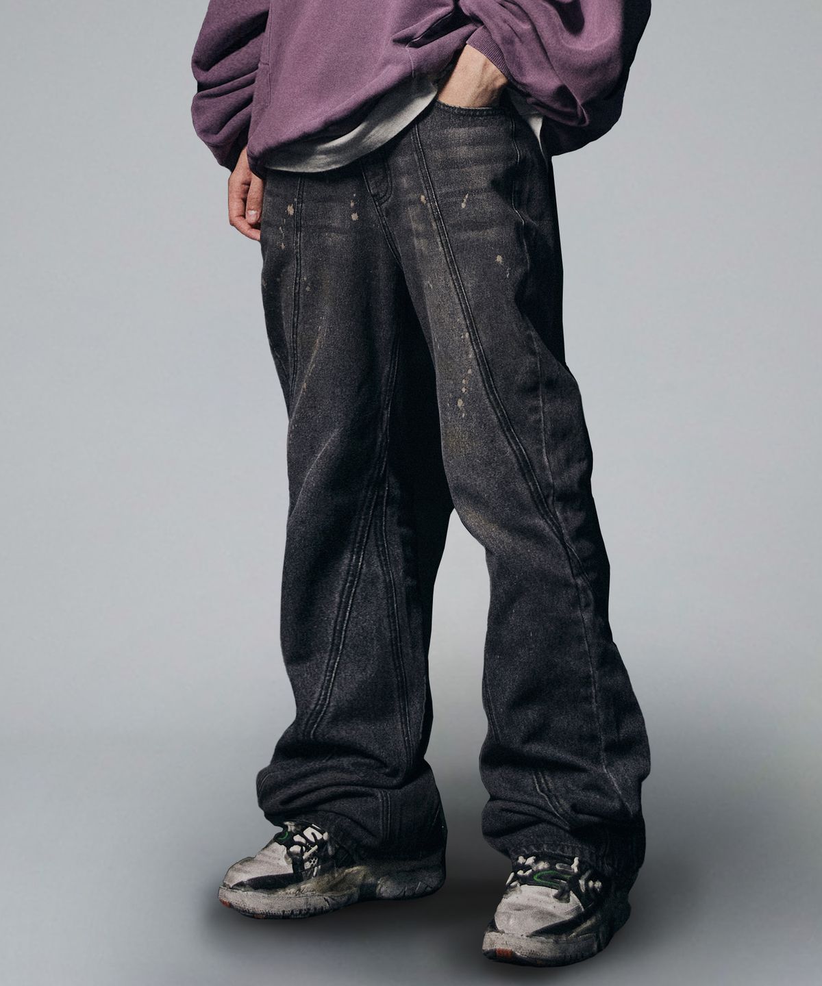 낫포너드(NOT4NERD) Curved Dirty Wash Bootscut Denim Pants - Black
