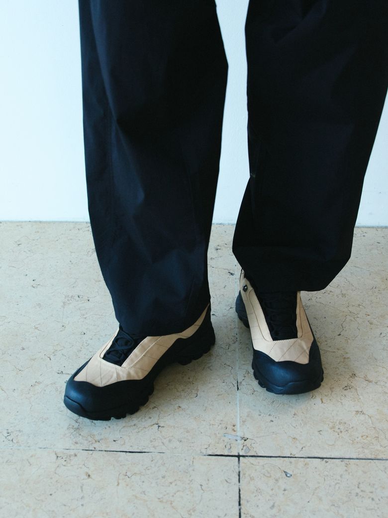남성 로우 트레킹화 카너 EVT (Black)