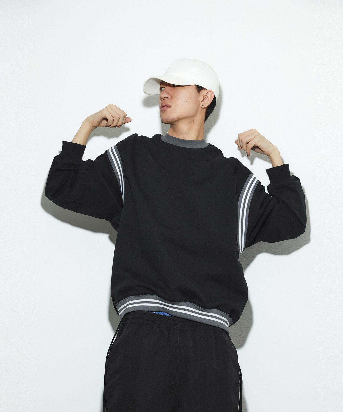 밀리밀리언(MILLIMILLION) COBBLESTONE RIB MTM T14- BLACK