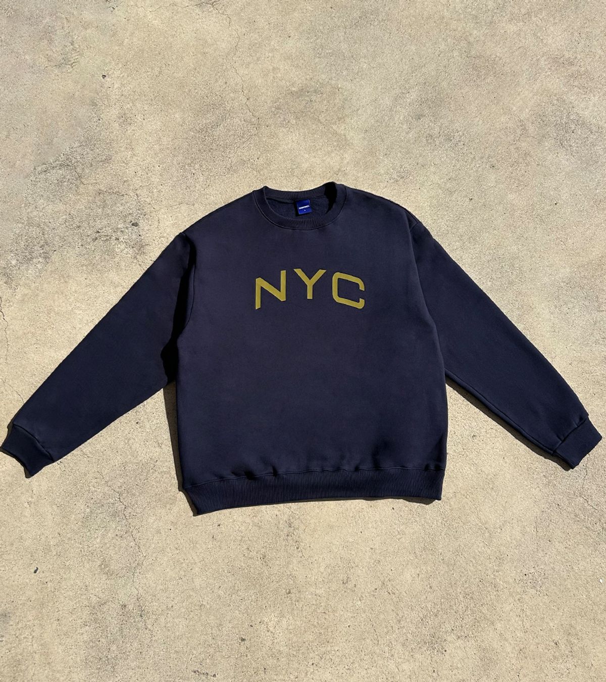 스텝온리(STAFFONLY) NYC SWEATSHIRTS (NAVY)