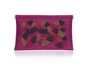 양털로고클러치