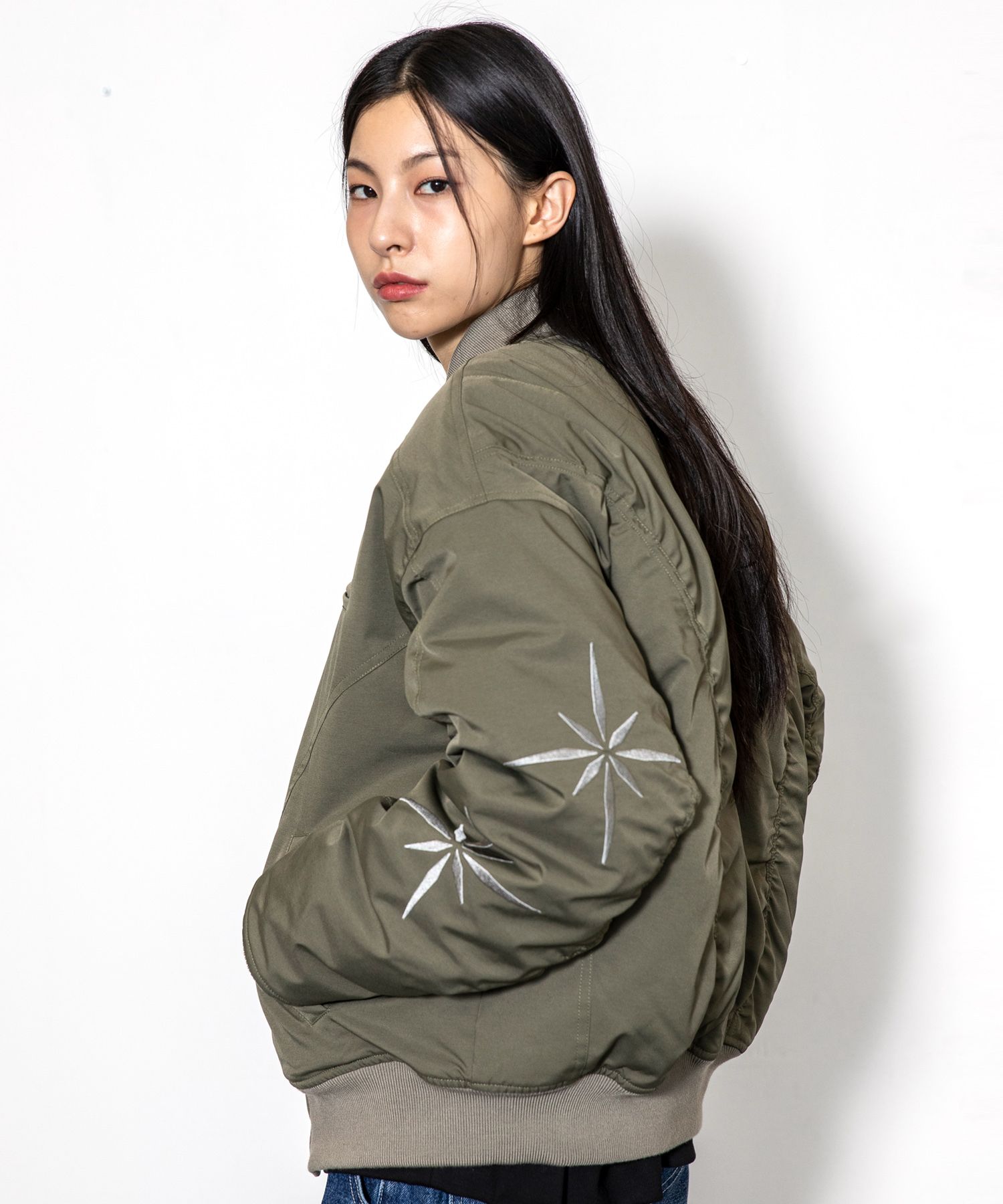MUSINSA公式 | XTONZ XJ107 Inquisition Shirring MA-1 Jacket (KHAKI)