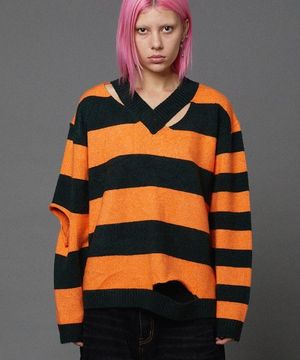 스트라이프 컷아웃 V넥 니트 오렌지