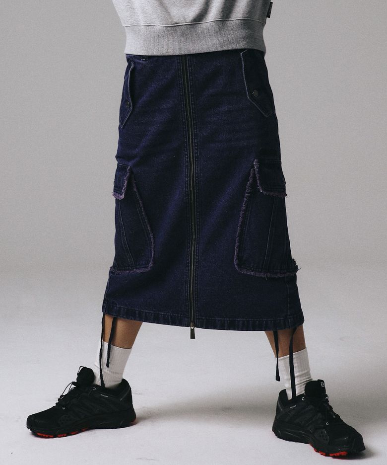 COLOR WASH POCKET DENIM SKIRT CHARCOAL