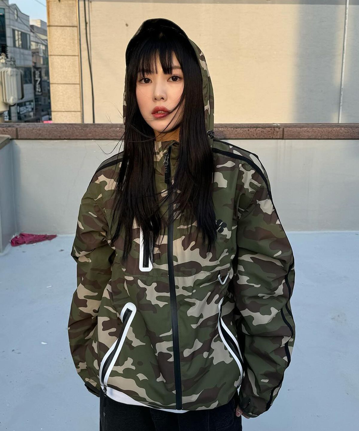 후드후드(HOODHOOD) 3레이어 리플렉티브 윈드브레이커 자켓 카모