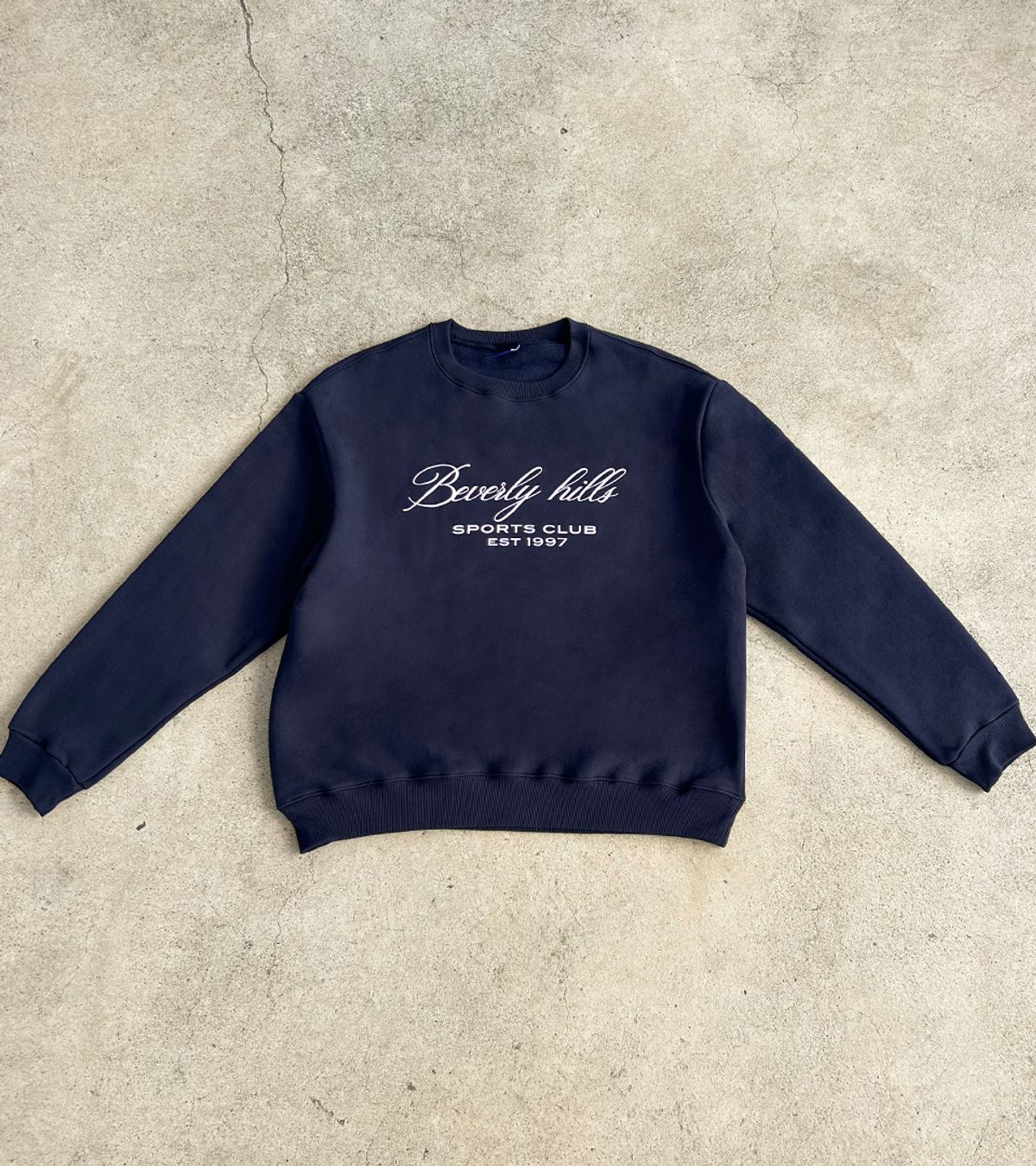 스텝온리(STAFFONLY) BEVERLY HILLS SWEATSHIRTS (NAVY)