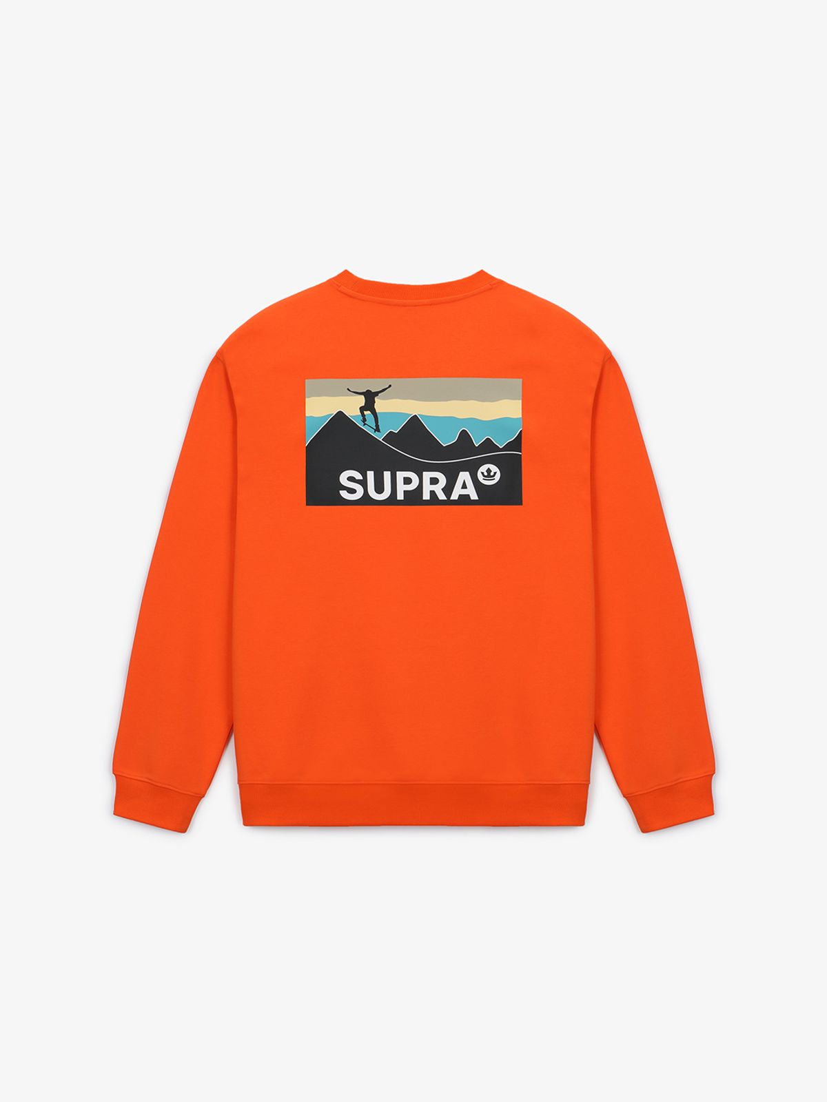 수프라(SUPRA) 아웃도어 그래픽 오버핏 맨투맨(ORANGE)